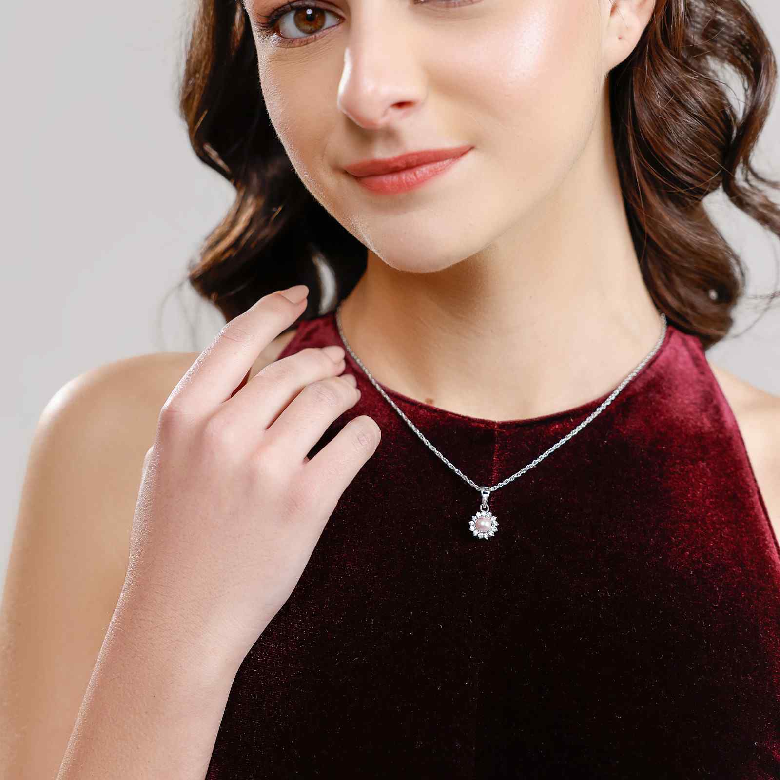 Luna Halo Necklace