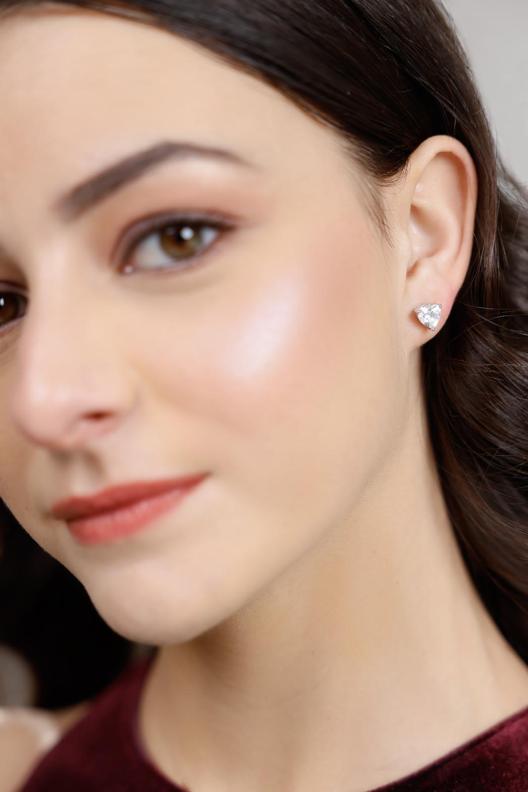 Everyday Heart Studs